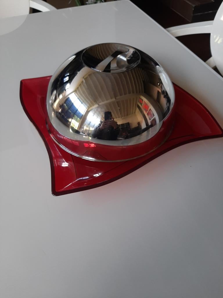 Plat de service et cloche, Enlèvement, Verre
