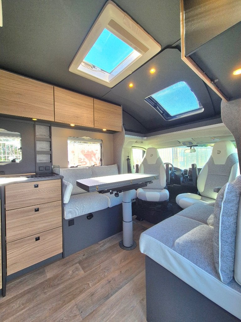 Dethleffs Trend T7057 EBL, Caravans en Kamperen, Automaat, Ringverwarming, Fiat, Bedrijf