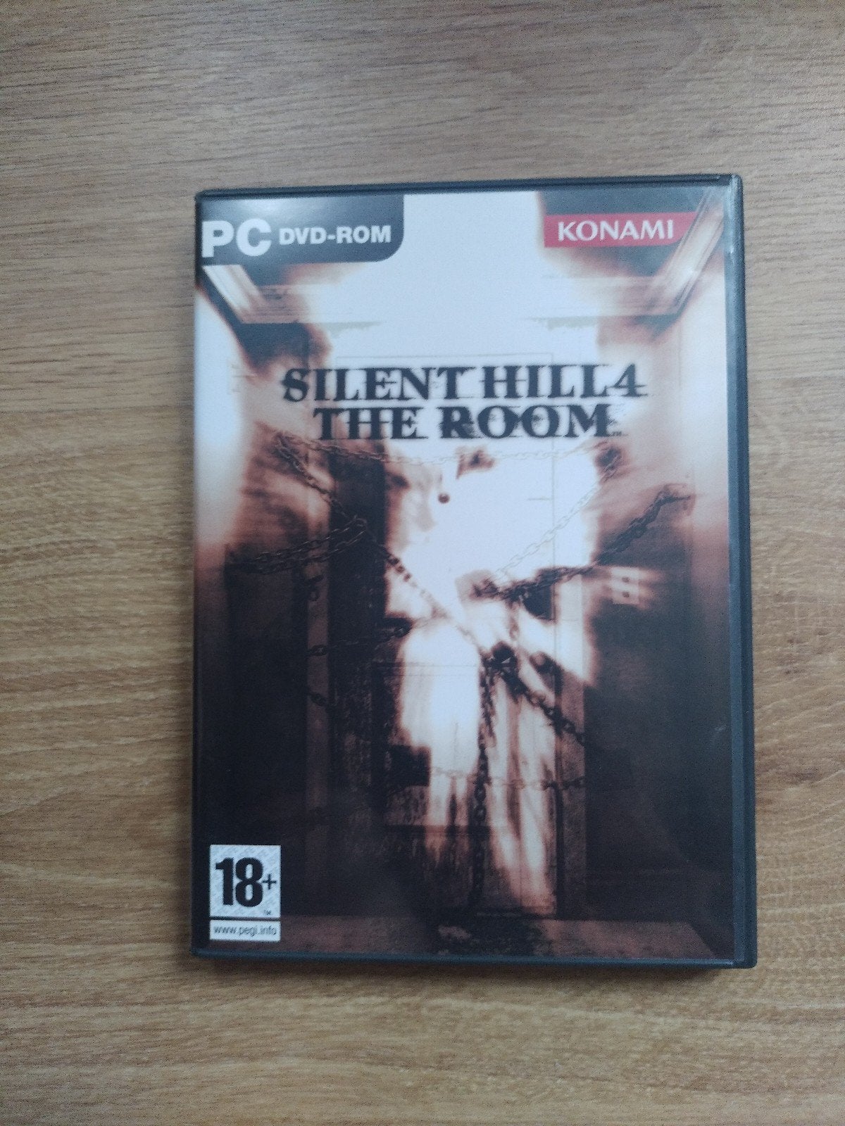silent hill 4 the room pc game 90euro, Games en Spelcomputers, Games | Pc, Ophalen of Verzenden