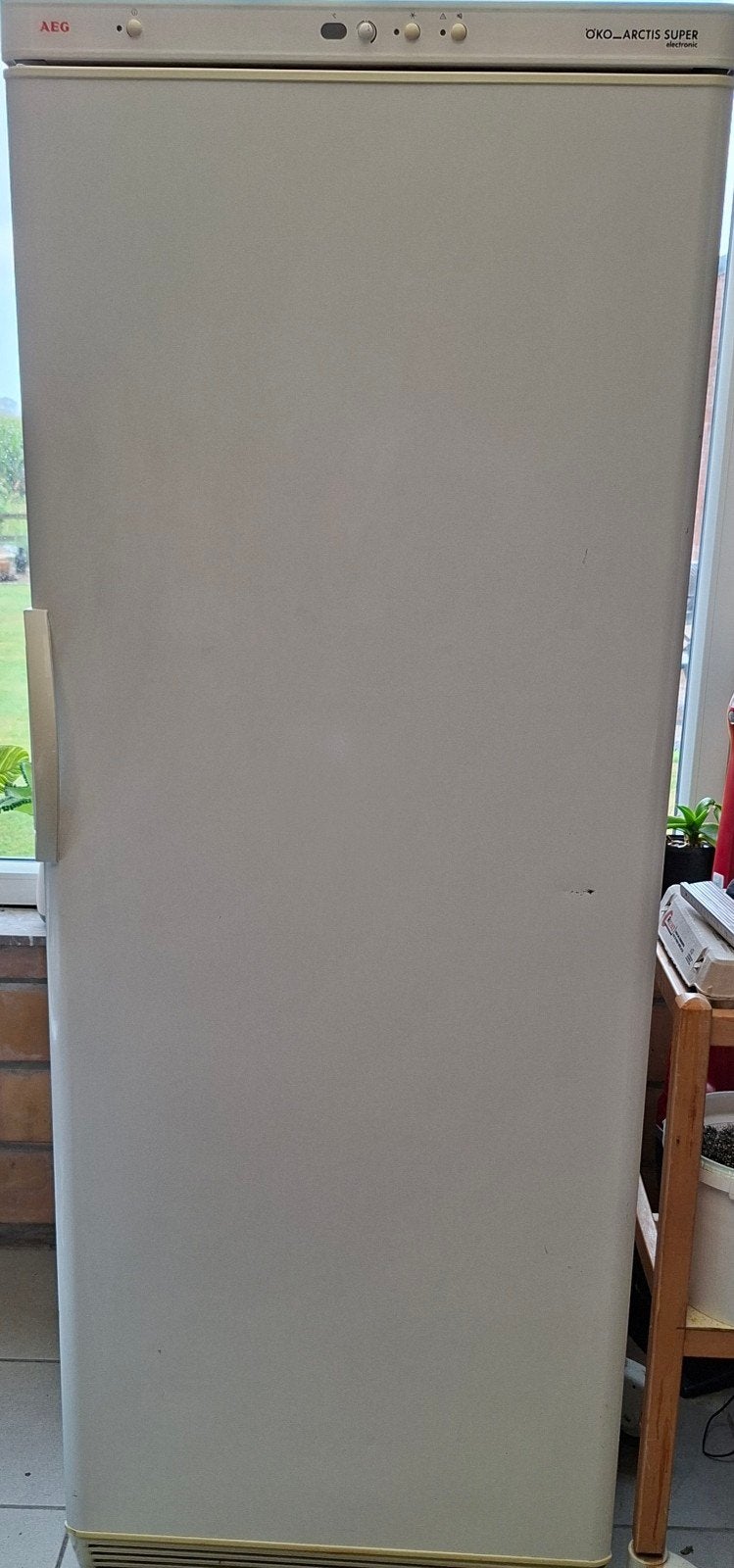 diepvriezer merk aeg, Elektronische apparatuur, Vriezers en Diepvrieskisten, 160 cm of meer, Zo goed als nieuw, Ophalen, Vrieskast