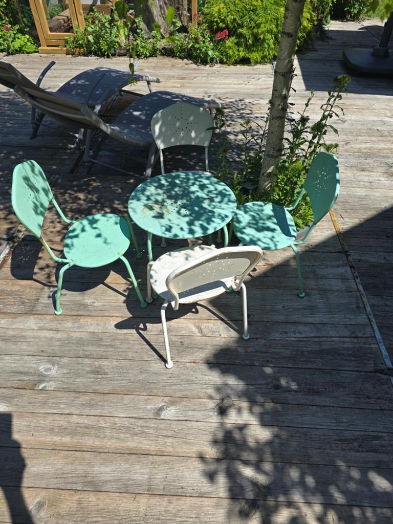 Chaise et table fer forger a donné, Jardin & Terrasse, Ensembles de jardin, Enlèvement, Chaise