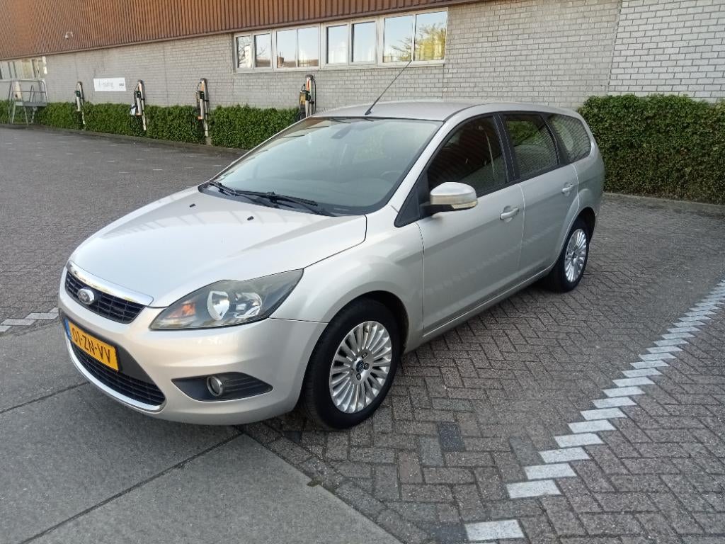 Ford Focus Wagon 1.6 16V Clima Trekhaak 2008, Autos, Ford, Focus, Rétroviseurs électriques, 4 portes, Particulier
