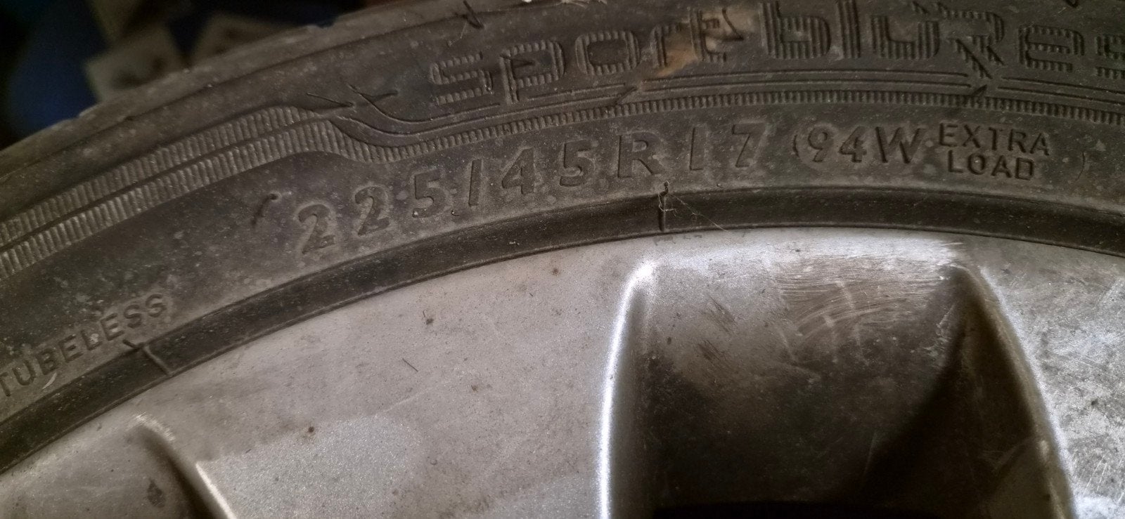 Jantes SKODA avec pneus Dunlop 225/45R17, Autos : Pièces & Accessoires, Enlèvement, Pneu(s)