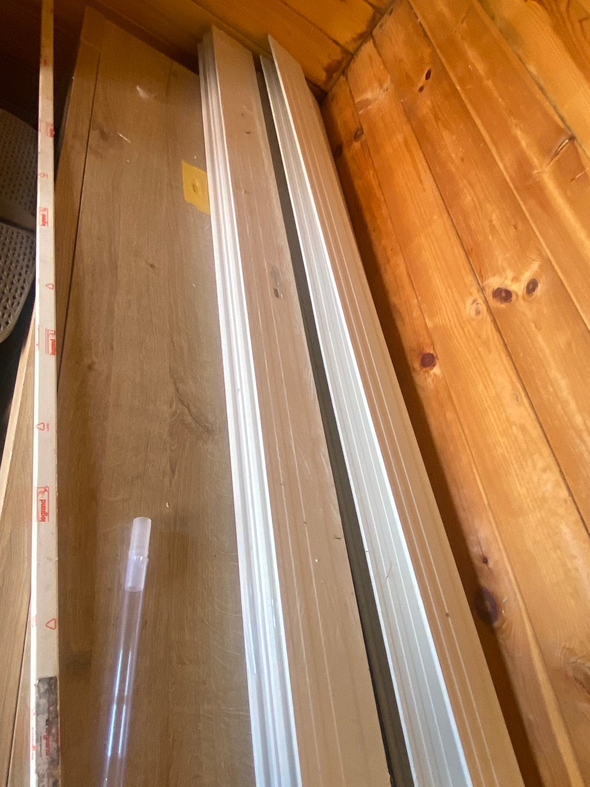 Plint 8 x 3 meter, Doe-het-zelf en Bouw, Plinten en Afwerking, Ophalen, Zo goed als nieuw