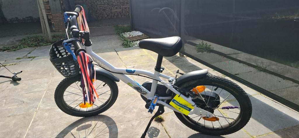 Kinderfietsje, Enlèvement, Stabilisateurs