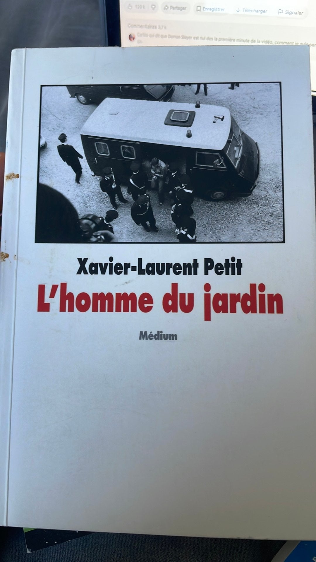 Livre « L’homme du jardin » xavier-laurent petit, Livres, Livres pour enfants | Jeunesse | 13 ans et plus, Enlèvement, Utilisé
