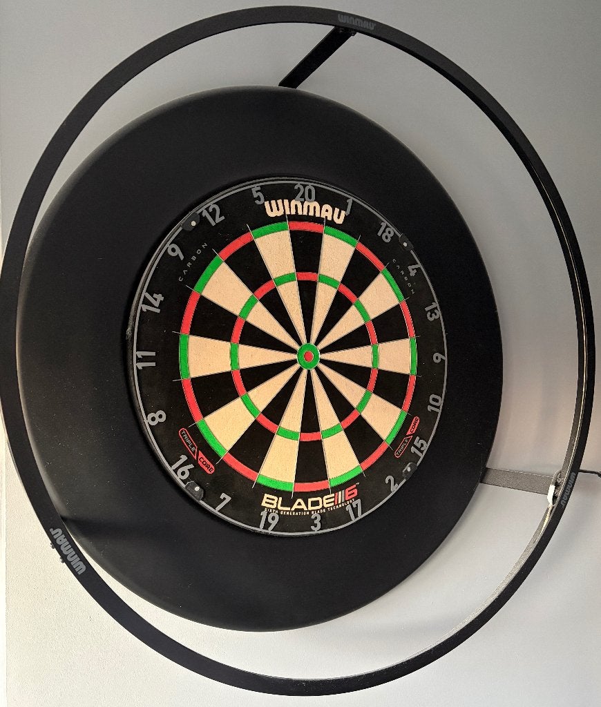 Complete Winmau Blade 6 Dartsset + Plasma LED + Bull's Mat, Ophalen, Zo goed als nieuw, Dartbord