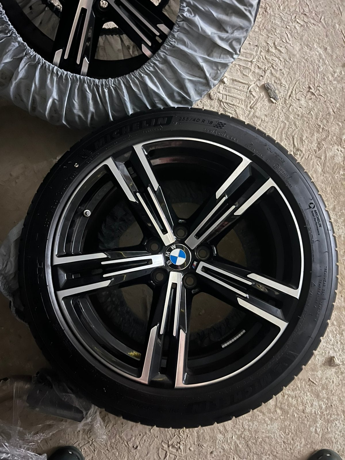 Kit 4 roues / jantes m performance / BMW / 18 / Michelin PS4, Pneus et Jantes, Véhicule de tourisme, Pneus été, 18 pouces