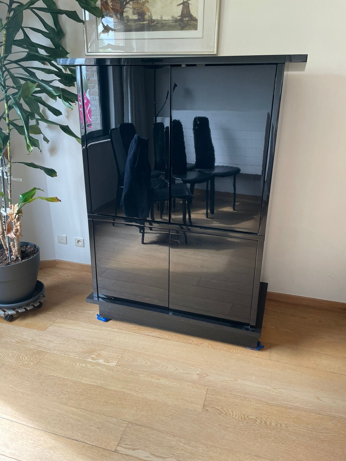 Vintage Lakij-zwarte (televisie)kast, Ophalen, Overige materialen, Gebruikt, 100 tot 150 cm