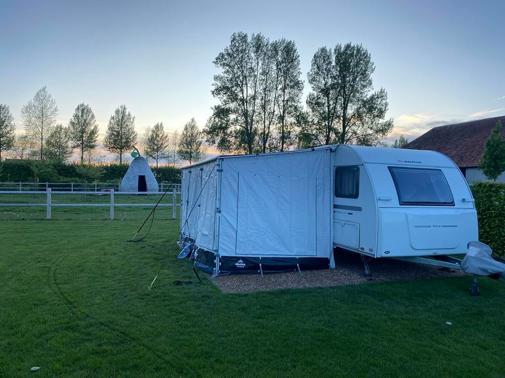 Thule 1200 zakluifel 4m met obelink king wandenset, Caravans en Kamperen, Ophalen, Zo goed als nieuw, PVC, Thule