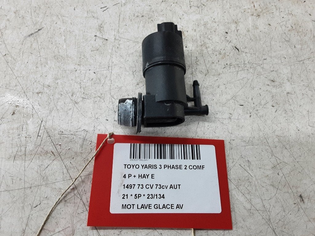 LAVE-GLACE POMPE AVANT Toyota Yaris III (P13) (85330-0F021), Kundenbetreuung@toyota.de, Toyota, Utilisé, Toyota-Allee 2
50858  Köln, DE
