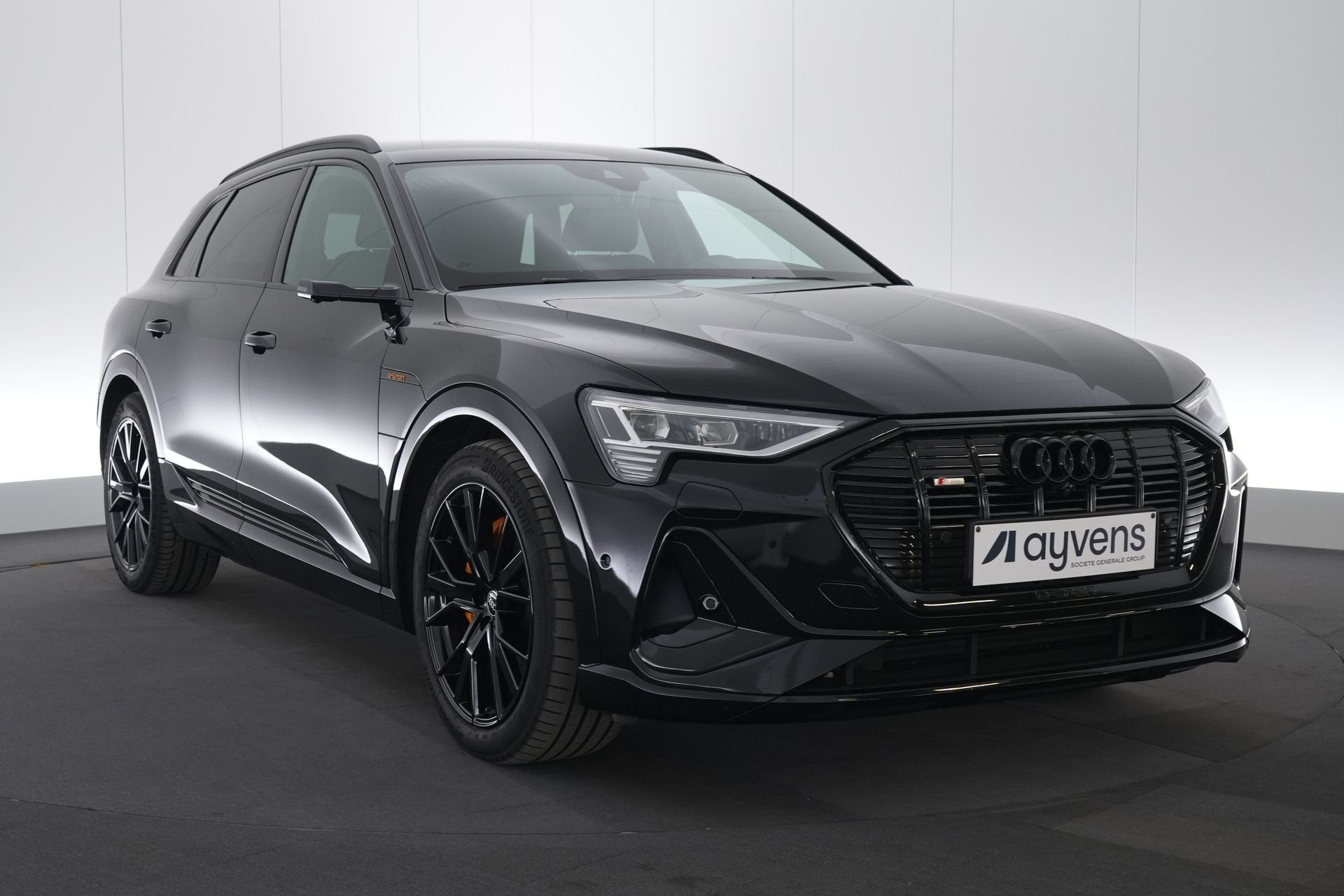 (2CGW242) AUDI E-TRON, Auto's, Gebruikt, Zwart, 5 zetels, https://public.car-pass.be/vhr/6de7c70b-264a-4cd4-9138-8d7cdaa1eebd