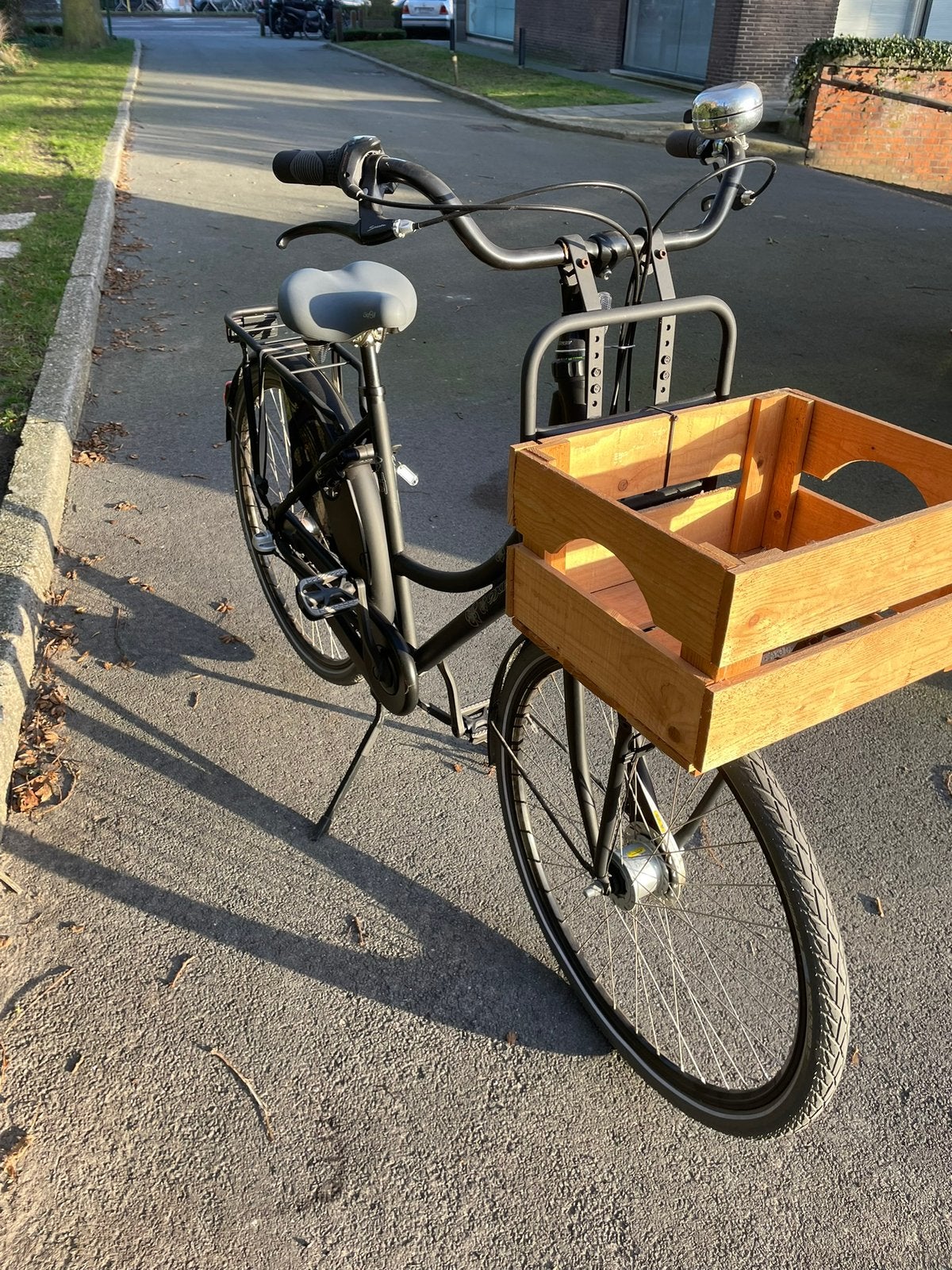 Zwarte omafiets, Enlèvement, Comme neuf