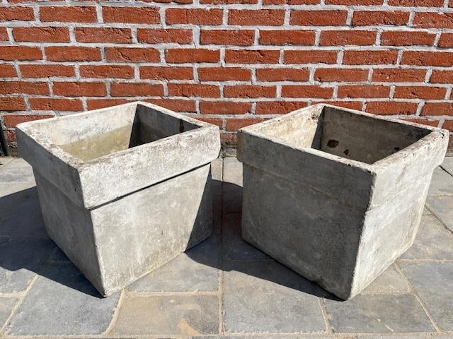 2 betonnen bloembakken, Tuin en Terras, Ophalen, Gebruikt, Minder dan 60 cm, Vierkant