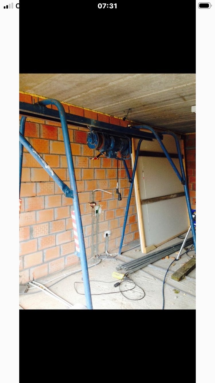 bouwlift met kruiwagenstoel en bedieningspeer, Doe-het-zelf en Bouw, Ophalen of Verzenden, Zo goed als nieuw, Bouwlift