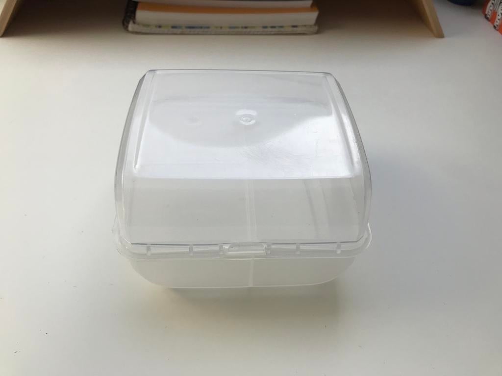 Boîte à sandwich, boîte à lunch, Enlèvement ou Envoi, Comme neuf