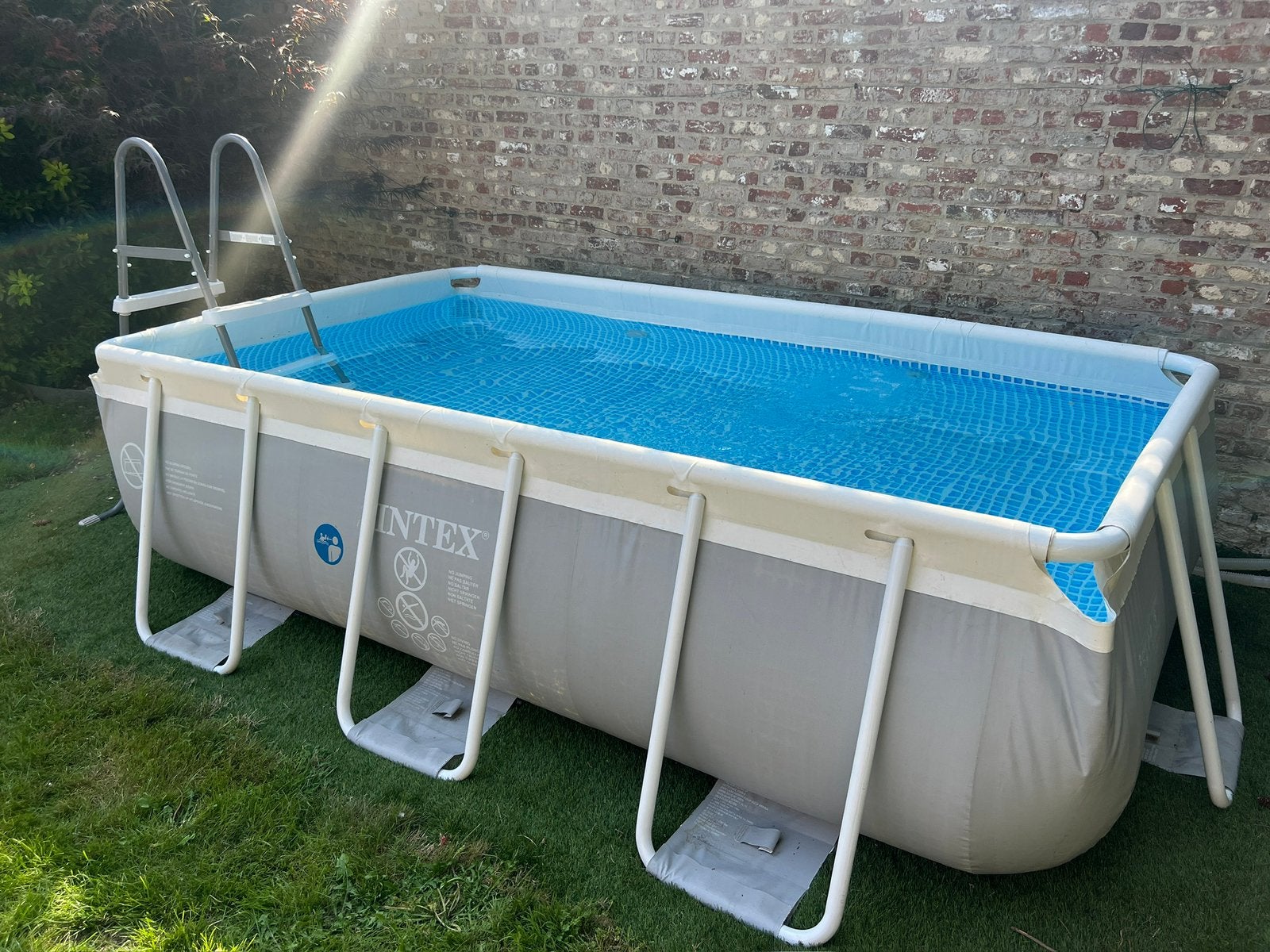 Intex opbouwzwembad + ladder + zandfilterpomp, 200 à 400 cm, Moins de 200 cm, Enlèvement, Utilisé