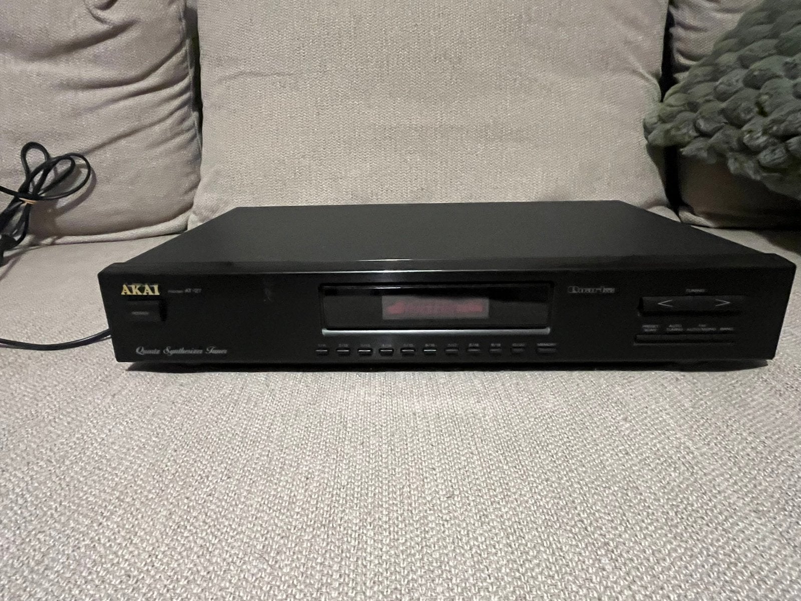 Akai Quartz synthesizer tuner At-27, Ophalen, Gebruikt