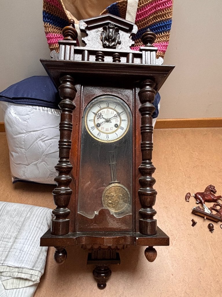 Antieke wandklok om te restaureren, Antiek en Kunst, Ophalen