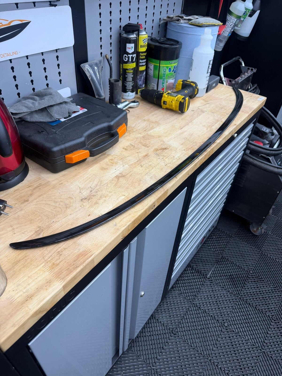 Aileron de bagage pour BMW M3 F80 — noir brillant, Arrière, Haillon arrière, Enlèvement, Utilisé