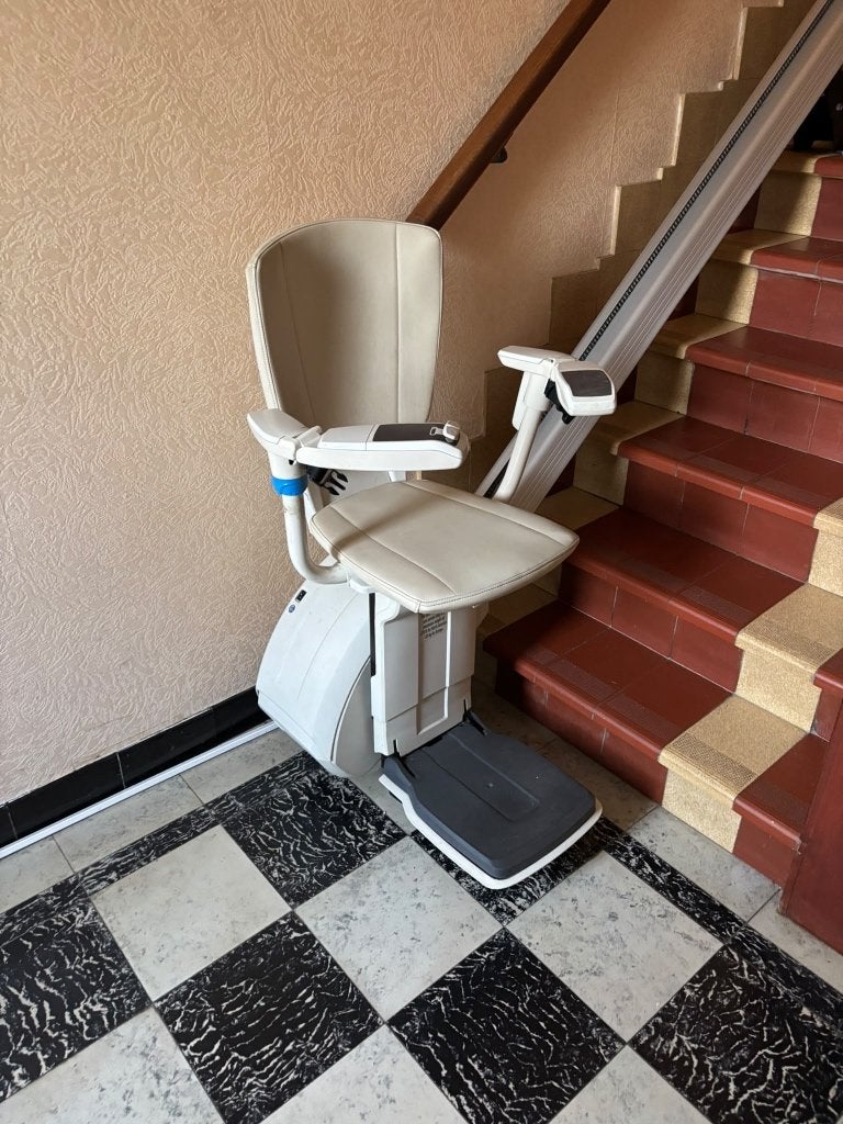Traplift, Divers, Enlèvement, Utilisé, Droit