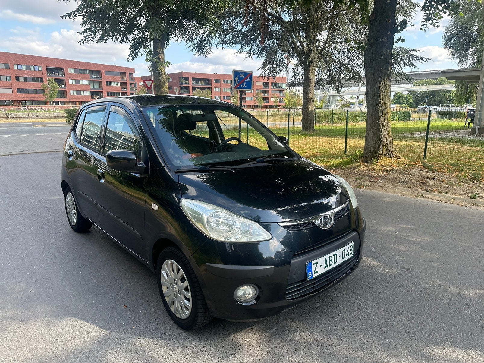 HYUNDAI I10 • AUTOMATIQUE • ESSENCE •, Auto's, Stof, Zwart, Zwart, Bedrijf