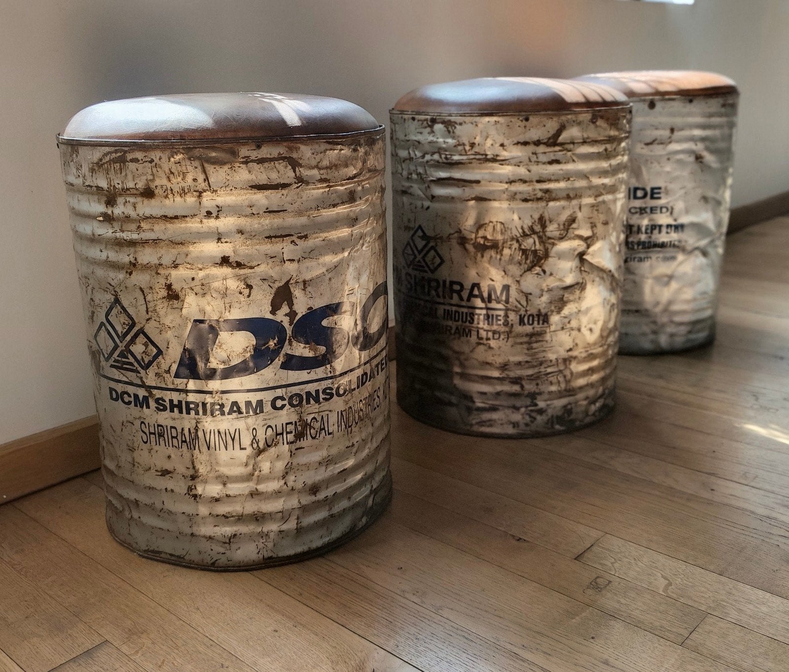 3x Unieke Vintage Industriële Barkrukken Cognac Leer!, Huis en Inrichting, Barkrukken, Ophalen, 60 tot 90 cm, Leer, Zo goed als nieuw