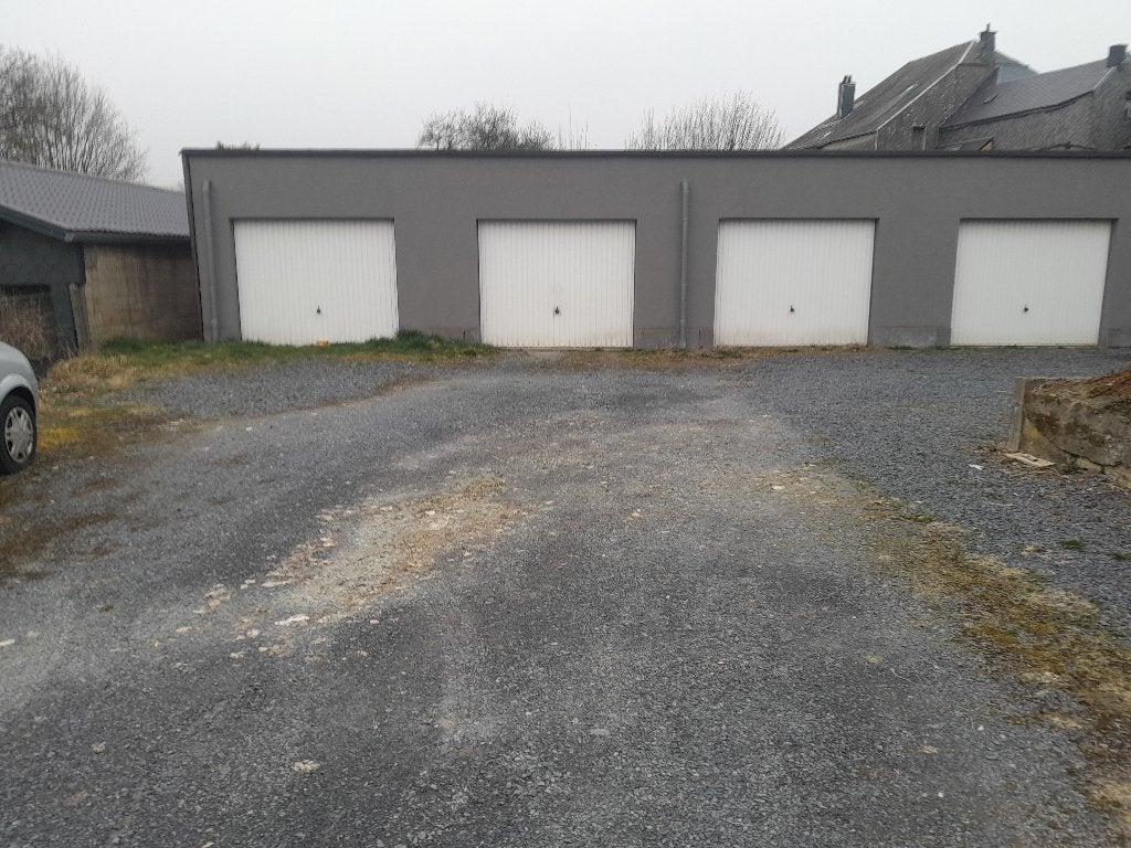 Garage à louer