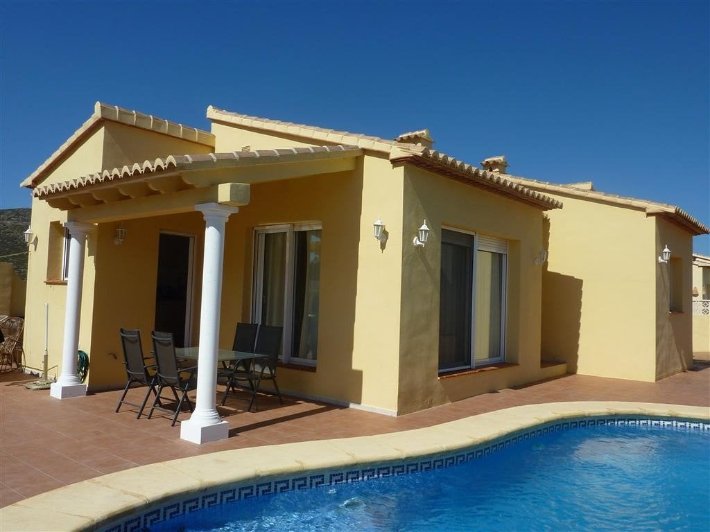 Moraira Benitachell Villa privé zwembad 9x4 LAST MIN, 2 slaapkamers, Costa Blanca, Landelijk, Landhuis of Villa