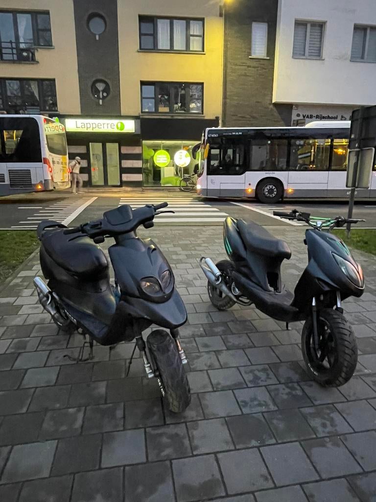 BROMMER GEZOCHT, Fietsen en Brommers, Ophalen, Zo goed als nieuw