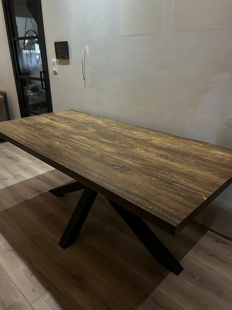 Table à manger industrielle avec plateau en bois, 150 à 200 cm, Cinq personnes ou plus, Enlèvement, Utilisé