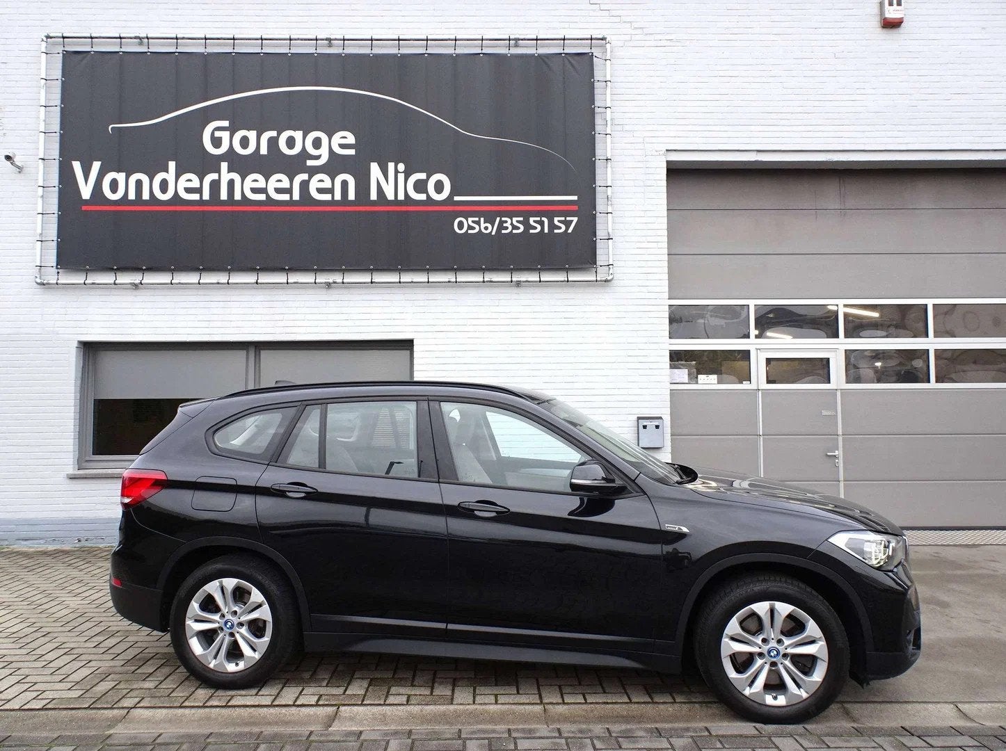 BMW X1 1.5iA xDrive25e PHEV CAMERA,FULL LED,KEYLESS,EL. KOFF, Gebruikt, Zwart, Leder, Bedrijf