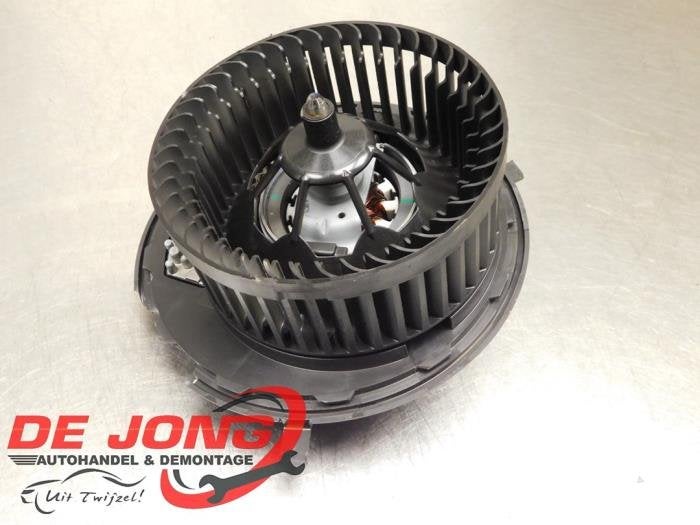 Moteur de ventilation chauffage d'un Skoda Kodiaq, -, 3 mois de garantie, Utilisé, Skoda