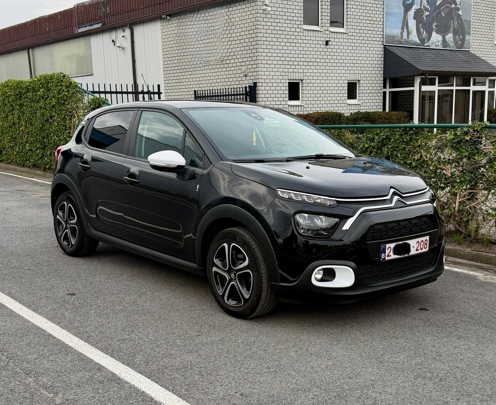 Citroën C3 – 2024 – Slechts 5.700 km, Auto's, Voorwielaandrijving, Stof, Zwart, Bedrijf