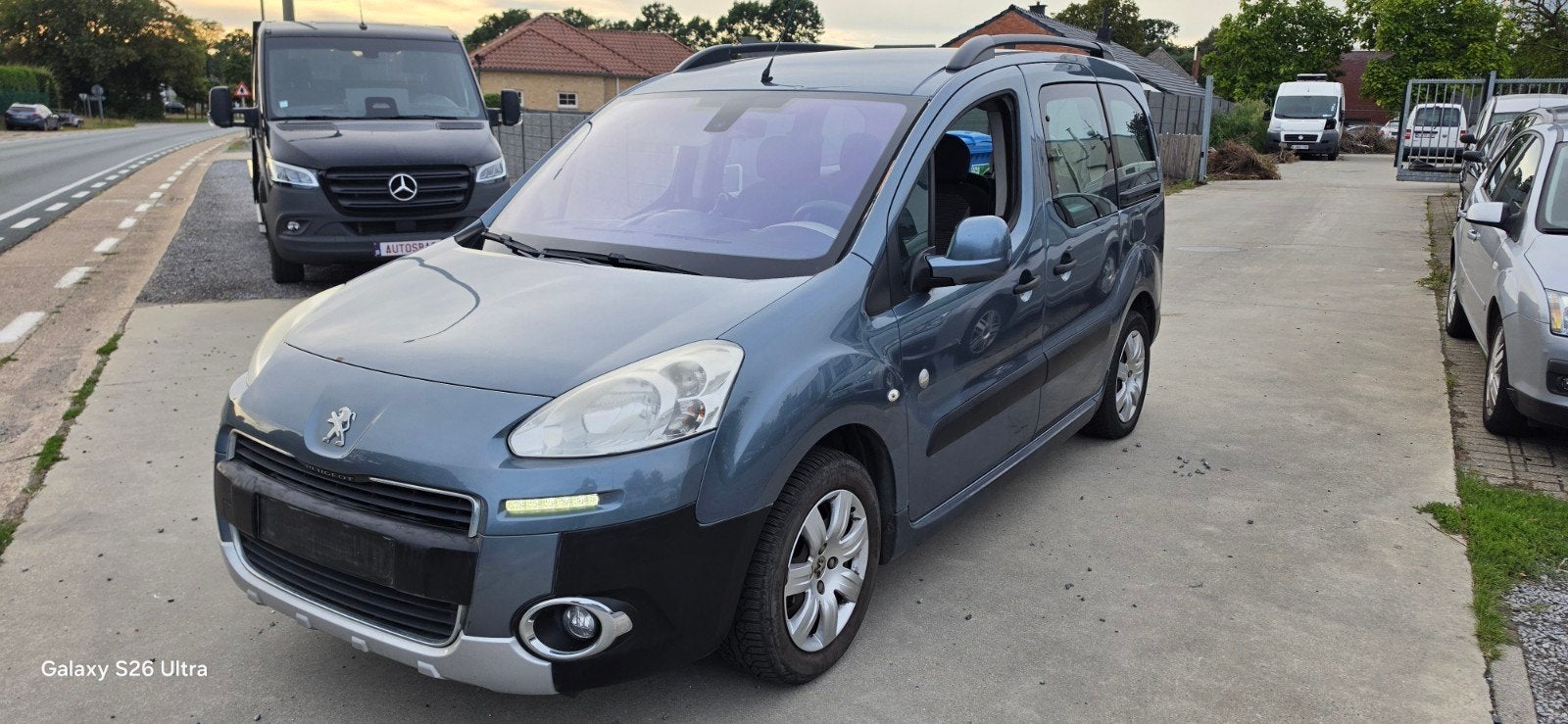 Peugeot Partner Tepee 1.6 eHDI Euro5 bj09/2012 AIRCO, Auto's, Euro 5, Monovolume, Parkeersensor, Bedrijf