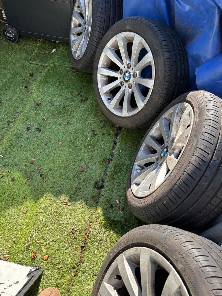 4 Wielen BMW  (zomerbanden), Auto-onderdelen, Banden en Velgen, Ophalen, Gebruikt, Banden en Velgen, 17 inch