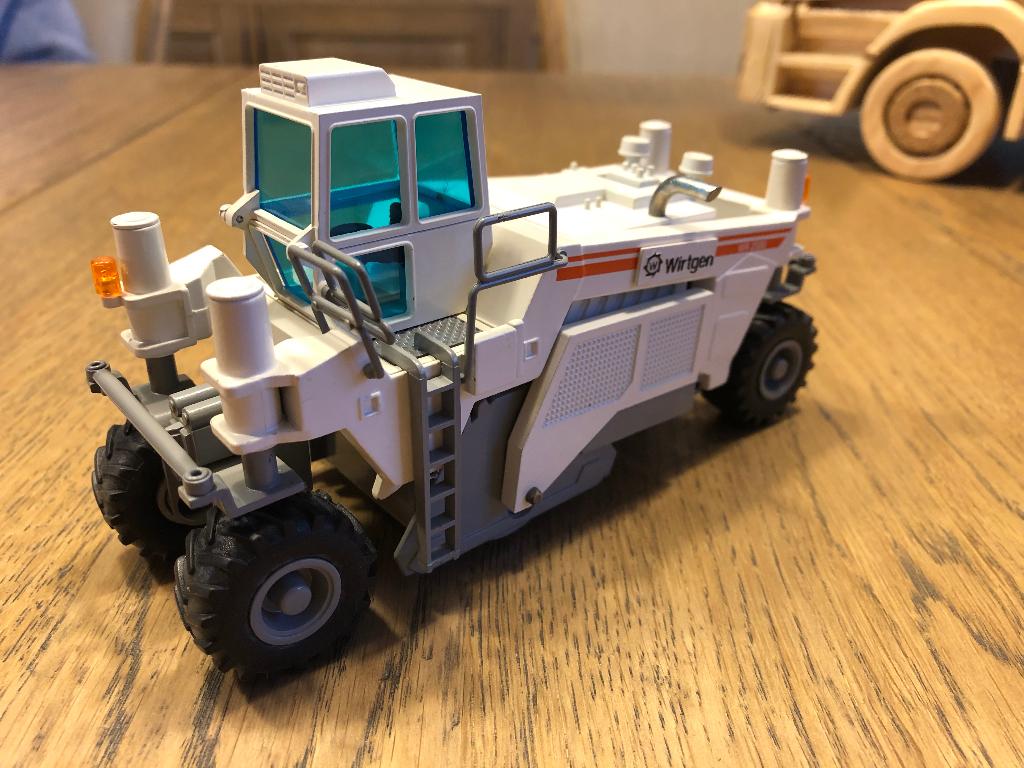 Wirtgen WR 2500, Hobby & Loisirs créatifs, Voitures miniatures | 1:50, Enlèvement, Utilisé, Autres types, NZG