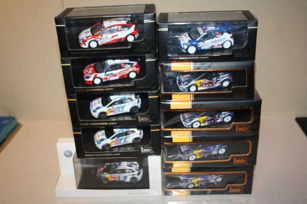 10 x 1:43 S.Ogier-J.Ingrassia rally WRC. volkswagen, peugeot, Enlèvement ou Envoi, Comme neuf, Voiture
