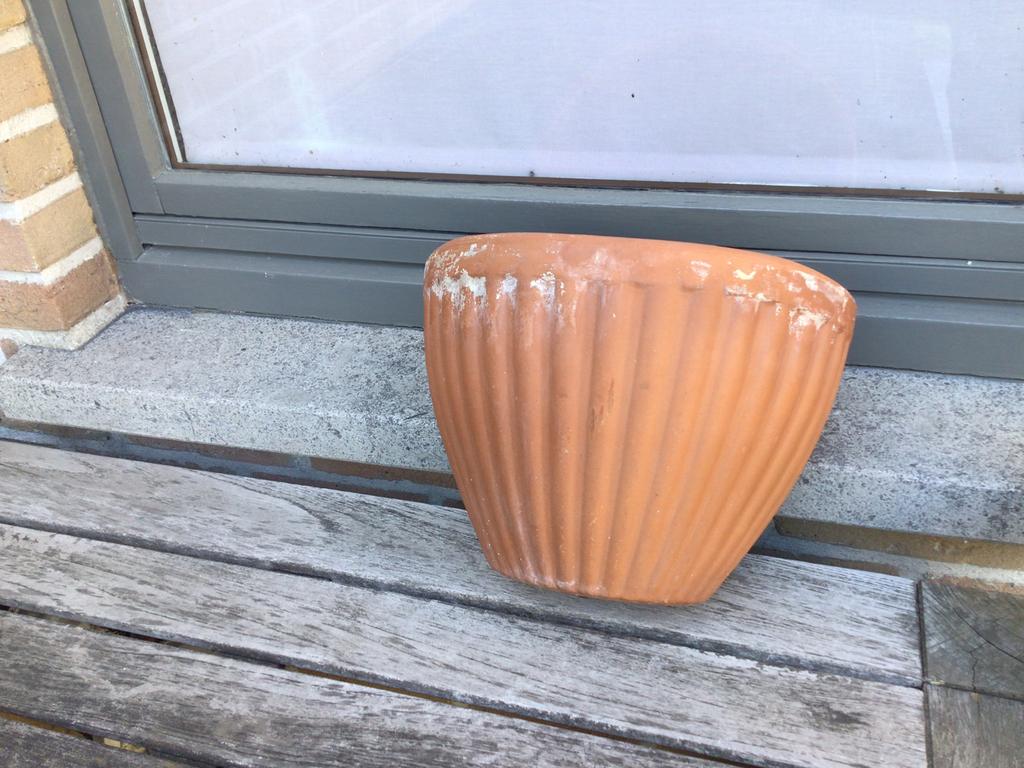 Terracotta bloembak om op te hangen, Tuin en Terras, Ophalen, Gebruikt, Terracotta