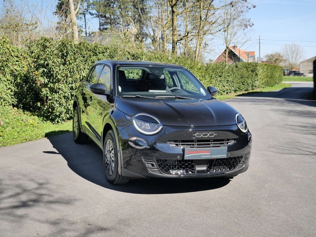 Fiat 600 HYBRID 100 PK, GARANTIE TOT 48STE MAAND, Autos, Achat, Entreprise, https://public.car-pass.be/vhr/133b76d8-4512-4d62-9083-a607db59118e