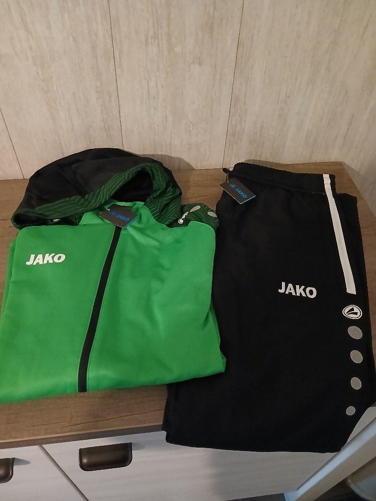 Training Jako, Vêtements | Hommes, Vêtements de sport, Enlèvement ou Envoi, JAKO, Taille 48/50 (M), Noir