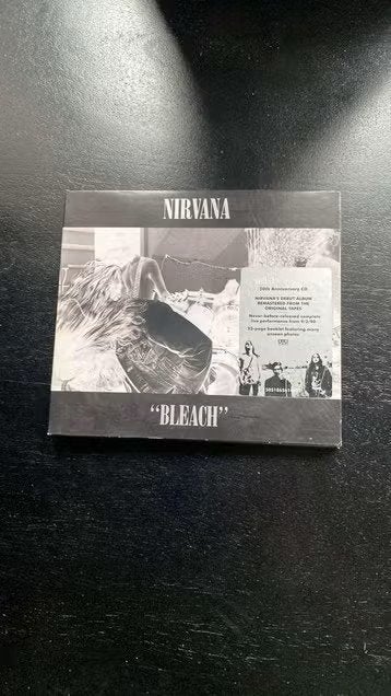 nirvana bleach 20th anniversary cd, CD & DVD, Enlèvement ou Envoi