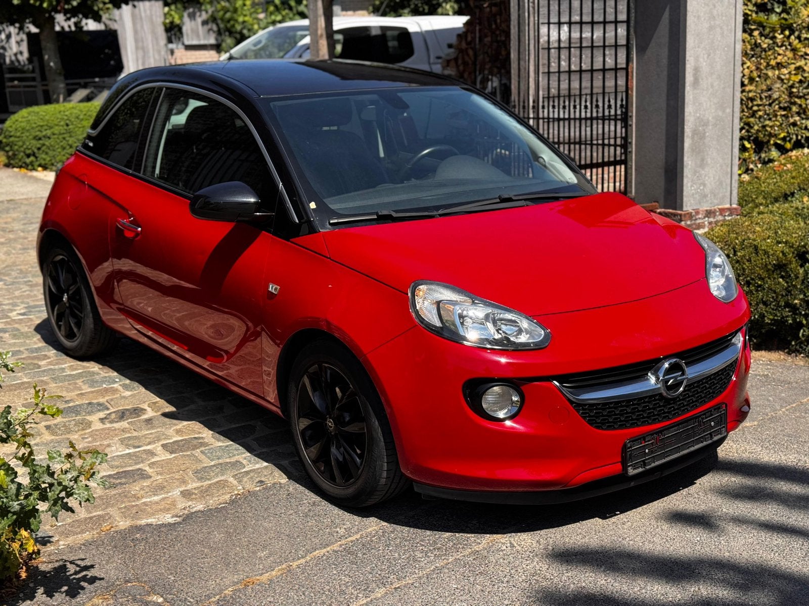 OPEL ADAM/1.2 ESSENCE - 6b ! /APPROUVÉ VVK !, Autos, Euro 6, Boîte manuelle, Entretenue par le concessionnaire, Noir