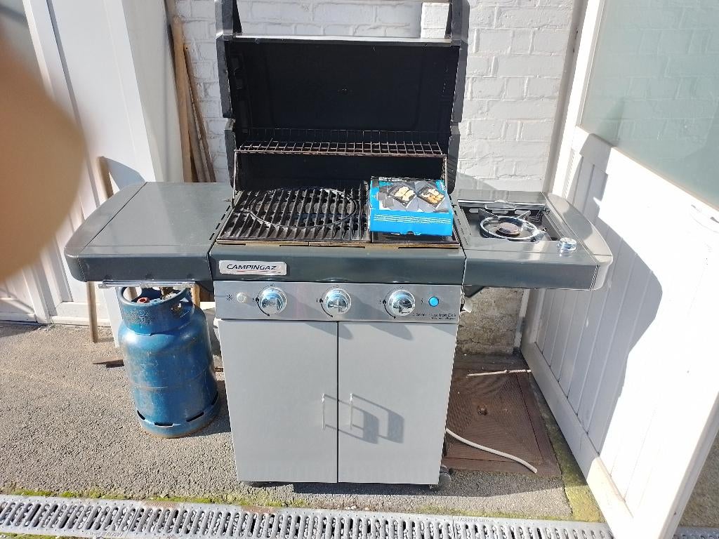 BBQ voor op de camping op gas, Tuin en Terras, Ophalen, Zo goed als nieuw, Campingaz
