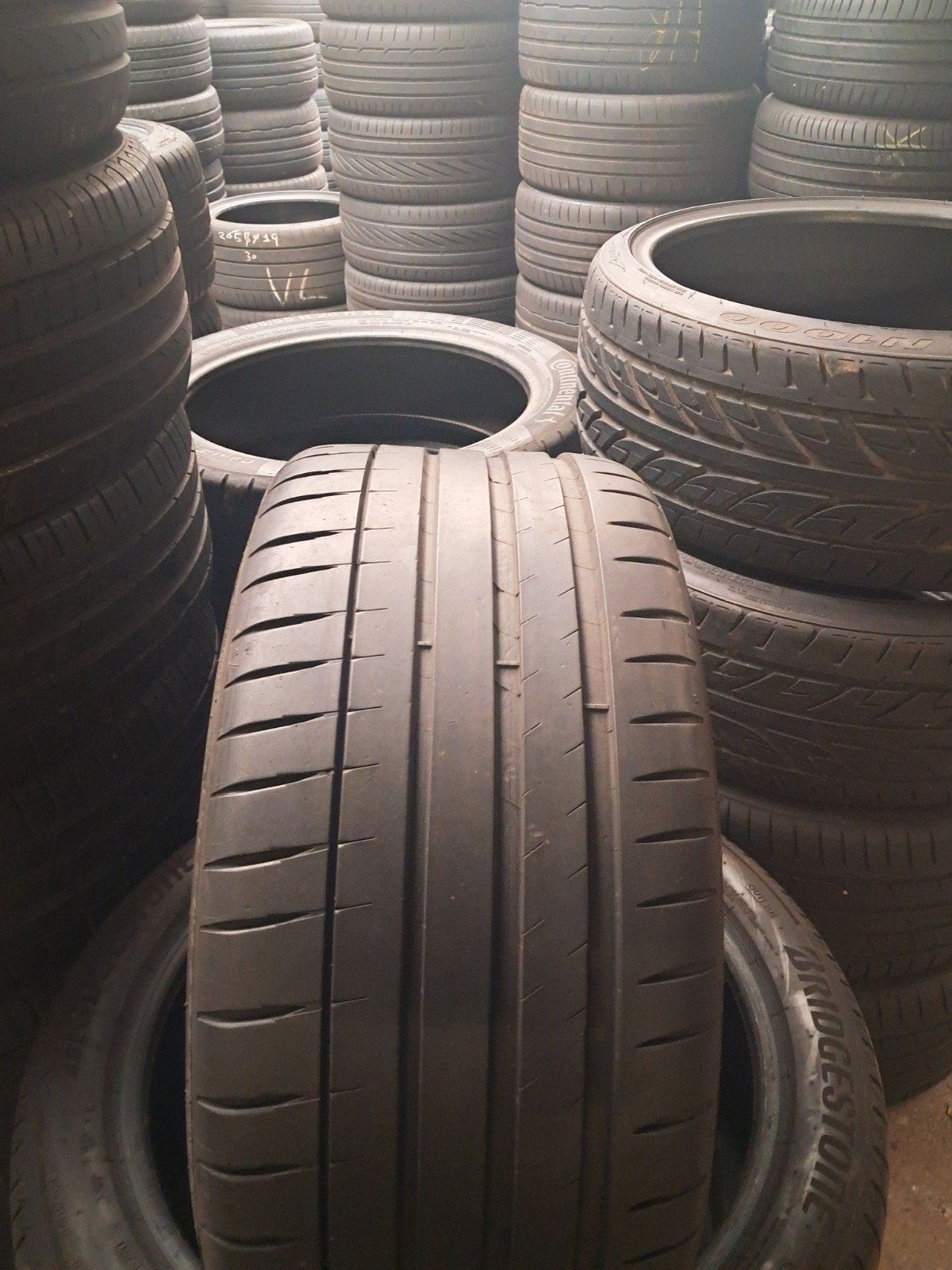 24530r19 245 30 r19 245/30/r19 MICHELIN avec montage et equi, Autos : Pièces & Accessoires, Autres pièces automobiles