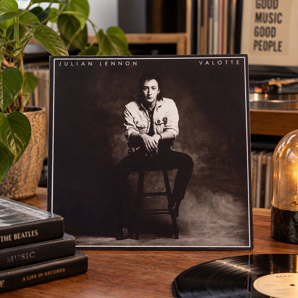 LP Julian Lennon - Valotte 1984 NM, LP, Ophalen of Verzenden, Zo goed als nieuw, 12 inch