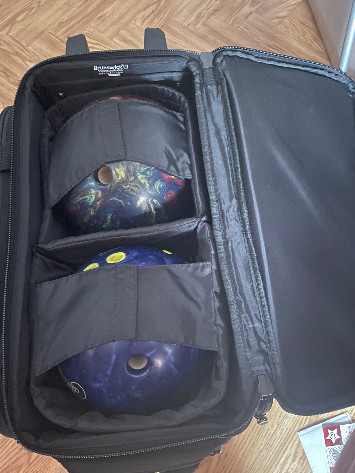 2 bowlingballen + tas + schoenen, Ophalen, Gebruikt, Bal