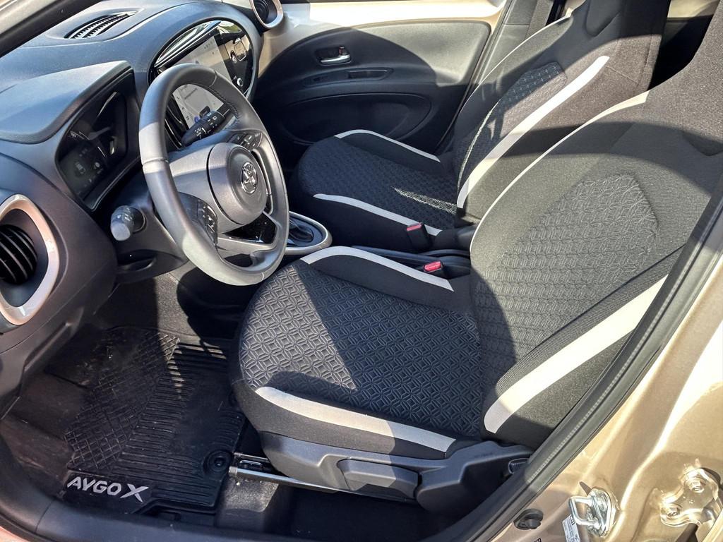 Toyota Aygo X 1.0 VVT-i Pulse CVT | Cruise Control | Achteru, Autos, Toyota, https://public.car-pass.be/vhr/358663eb-084e-4a86-abc4-38f83b40792d