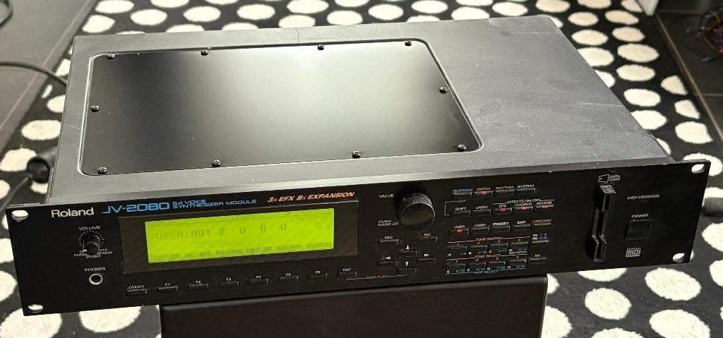 Roland JV-2080 Super JV rack-synthesizer, Musique & Instruments, Modules de son, Enlèvement ou Envoi, Comme neuf, Roland