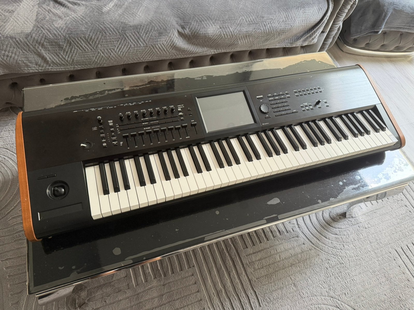 Korg kronos v2 73 toetsen, Musique & Instruments, Synthétiseurs, Comme neuf, Korg, Enlèvement